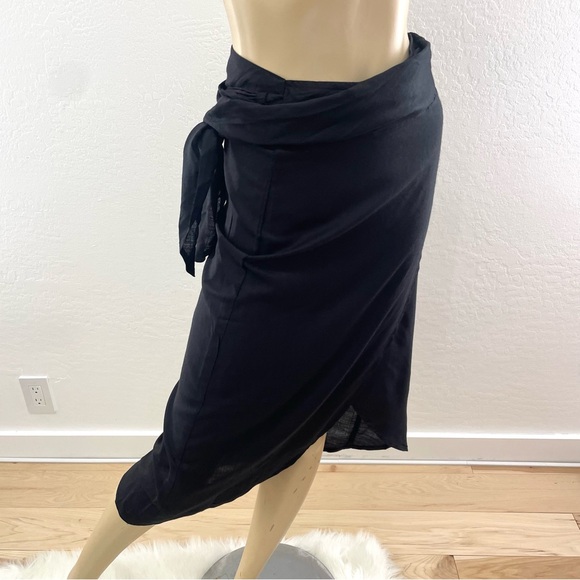 ASOS designs- black petite cover up sarong wrap skirt w side tie- US 6 - Picture 8 of 15